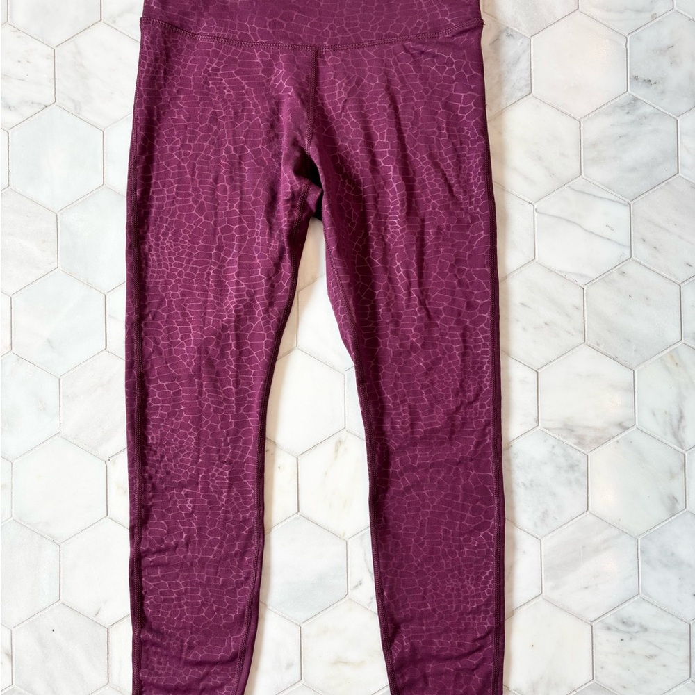 Juicy Couture ladies medium animal print Leggings